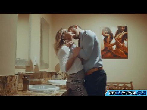 ❤️ When a busty blonde seduces you in a public restroom Anal video at en-us.4k-porno.ru ❤